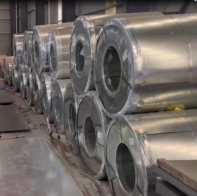 Borde rajado 600m m regular galvanizado sumergido caliente de la lentejuela de la bobina del SOLDADO ENROLLADO EN EL EJÉRCITO por completo difícilmente