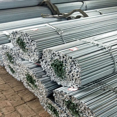 la barra de acero galvanizada soldado enrollado en el ejército GB 20mncr5 laminado en caliente del 12m galvanizó la barra redonda de acero