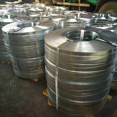 Tela de acero galvanizado con sumergimiento en caliente de 0,8 mm Z40 g SGCC SGCH Ancho 30 mm-850 mm Espalda regular