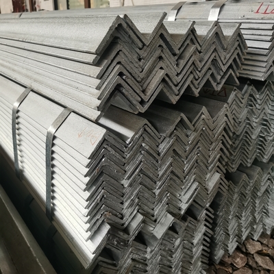 Calentado Q235 Q345 acero galvanizado de ángulo igual material de construcción buena estabilidad