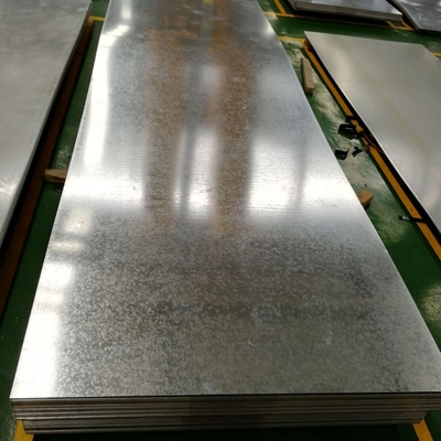 DX52D S220GD S250GD Hojas de techo galvanizadas 26 Gauge Z180 sumergido en caliente 0,2-4mm Anticorrosión