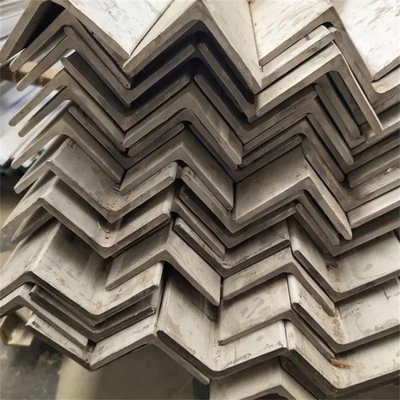 Barras de ángulo de acero inoxidable laminadas en caliente ASTM 201 304 316L 3m 5m 6m para la industria