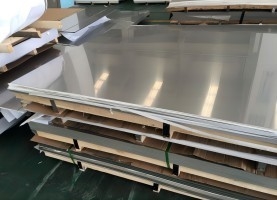Lámina de acero inoxidable laminada en caliente / laminada en frío JIS SUS201 SUS304 SUS310S para la industria