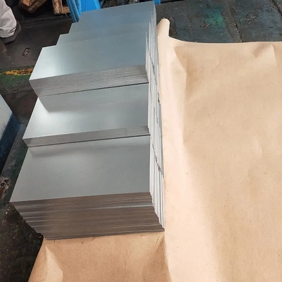 DX51D DX52D Hoja de acero galvanizado de 600 mm de ancho sin espiga de 26 Gauge Gi Gl